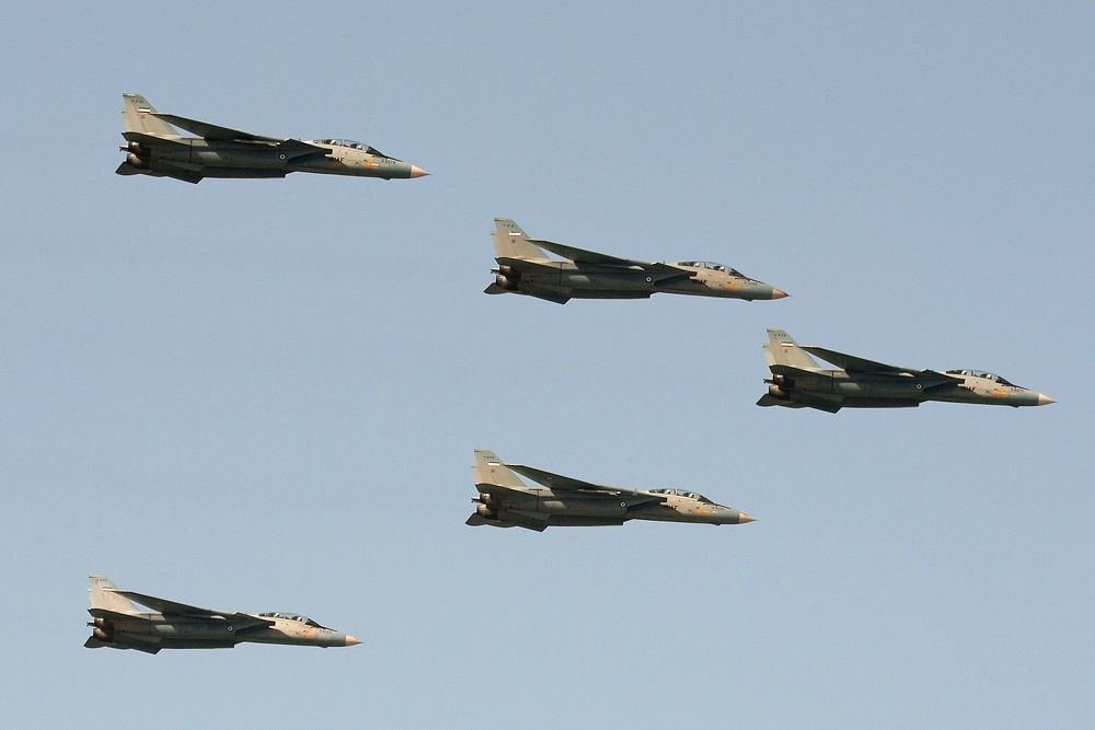 A formation flight of Iranian F-14 Tomcats, 2008.