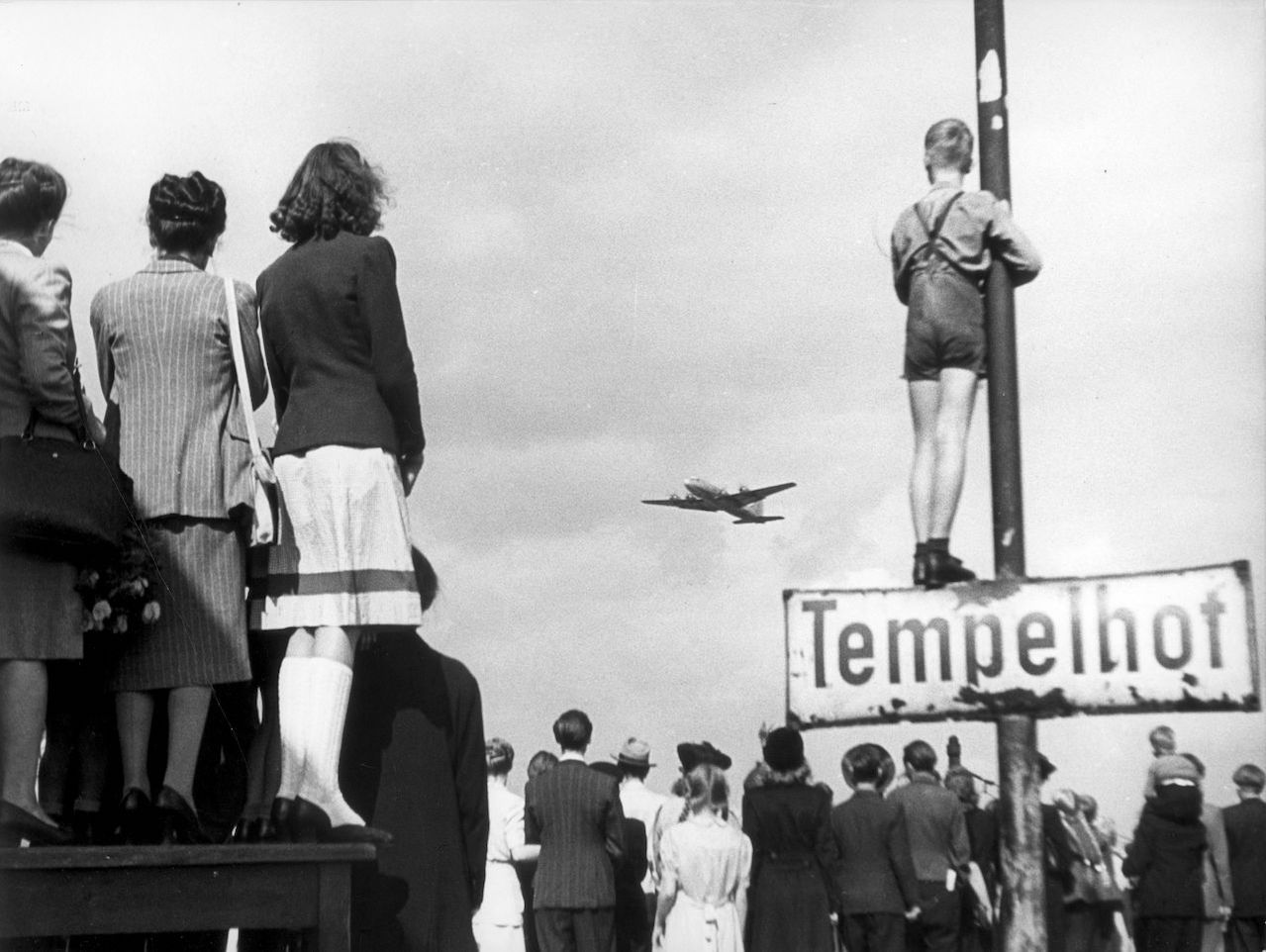 Germans watching supply planes at Tempelhof in Berlin.