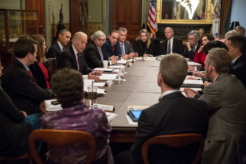 President Barack Obama and Vice President Joe Biden meet with the Cancer Moonshot Taskforce.