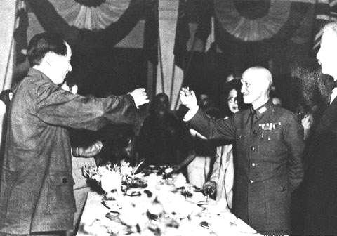 On the left, Mao Zedong. On the right, Chiang Kai-Shek.