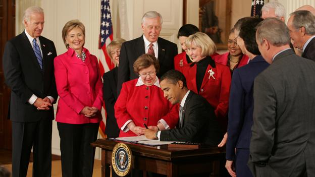 With the bill’s namesake at his side, President Barack Obama signed the Lilly Ledbetter Fair Pay Act in 2009.