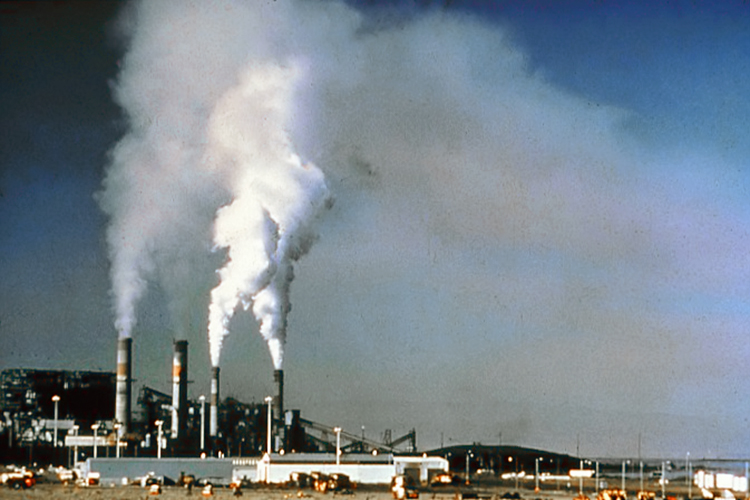 Air pollution by industrial chimneys.