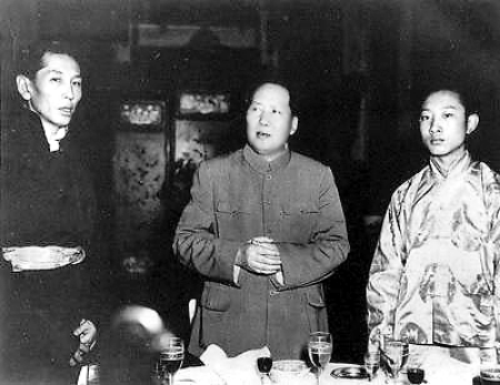 Mao Zedong (middle), Ngabo Ngawang Jigme (left) and the Tenth Panchen Lama (right) at a banquet after signing the Treaty in 1951
