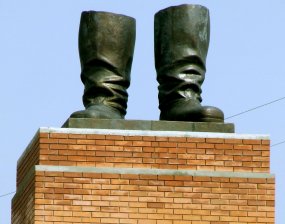 1989 Twenty Years On: The End of Communism and the Fate of Eastern Europe