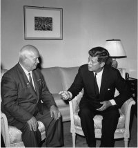 A Failed Empire: The Soviet Union in the Cold War from Stalin to Gorbachev (The New Cold War History) A Failed Empire: The Soviet Union in the Cold War from Stalin to Gorbachev (The New Cold War History)