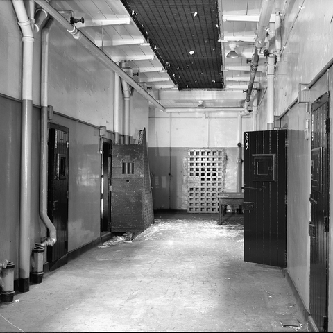 A 1960s photo of a hallway inside the Philadelphia County Prison.