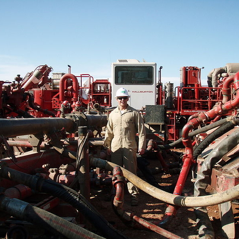 A fracking operation in the Bakken Formation, ND run by Halliburton.