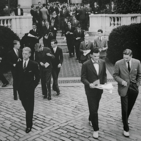 Yale students leaving class in the 1950s.