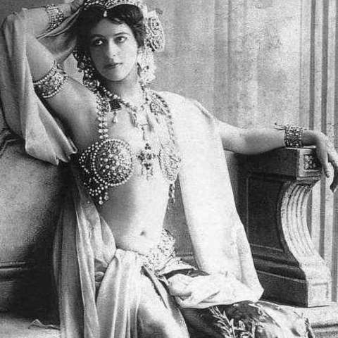 Mata Hari (1876-1917).