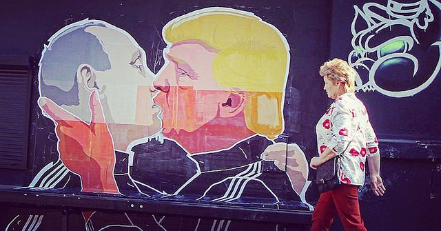 A 2016 street mural in Lithuania depicting the 'fraternal kiss.'