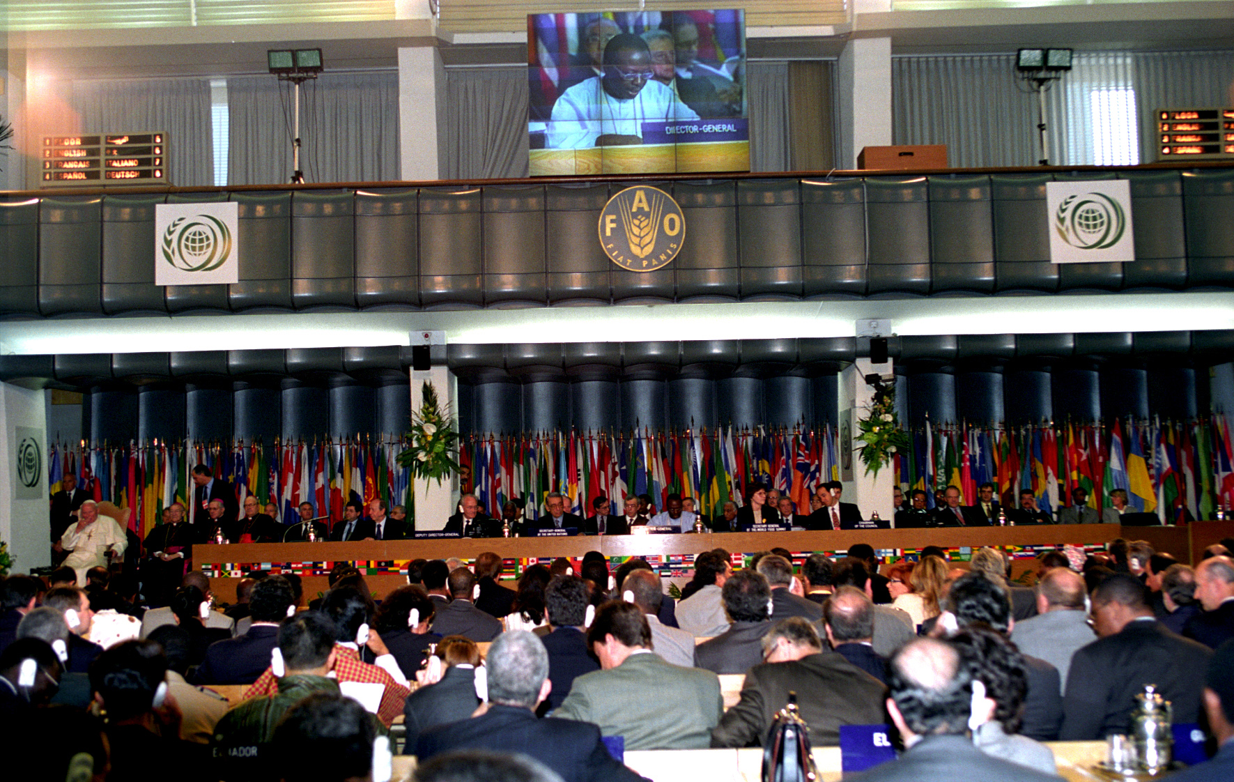 The 1996 World Food Summit in Rome, Italy featuring the FAO Director-General Jacques Diouf. (Image courtesy of FAO)