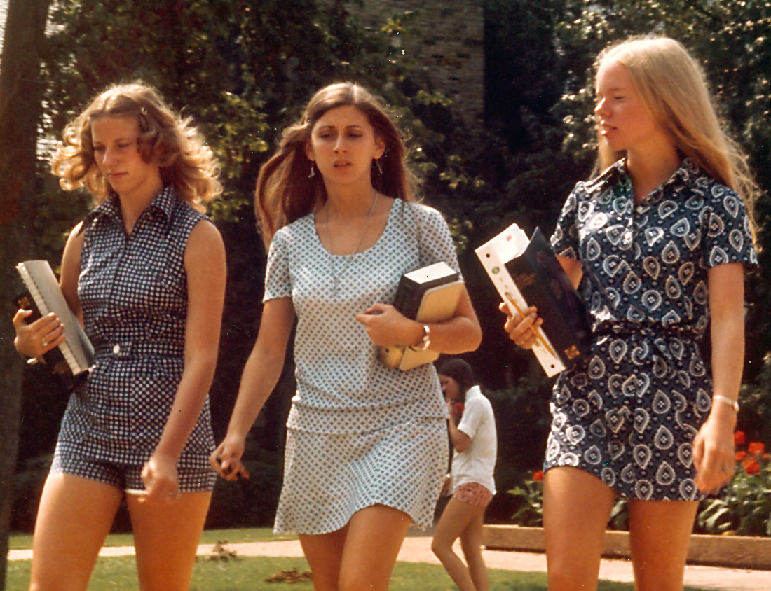 Freshman college students in between classes at Rhodes College in Memphis, Tennessee, 1973.