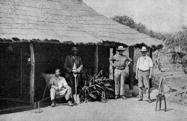White farmers in Southern Rhodesia, early 1920s.