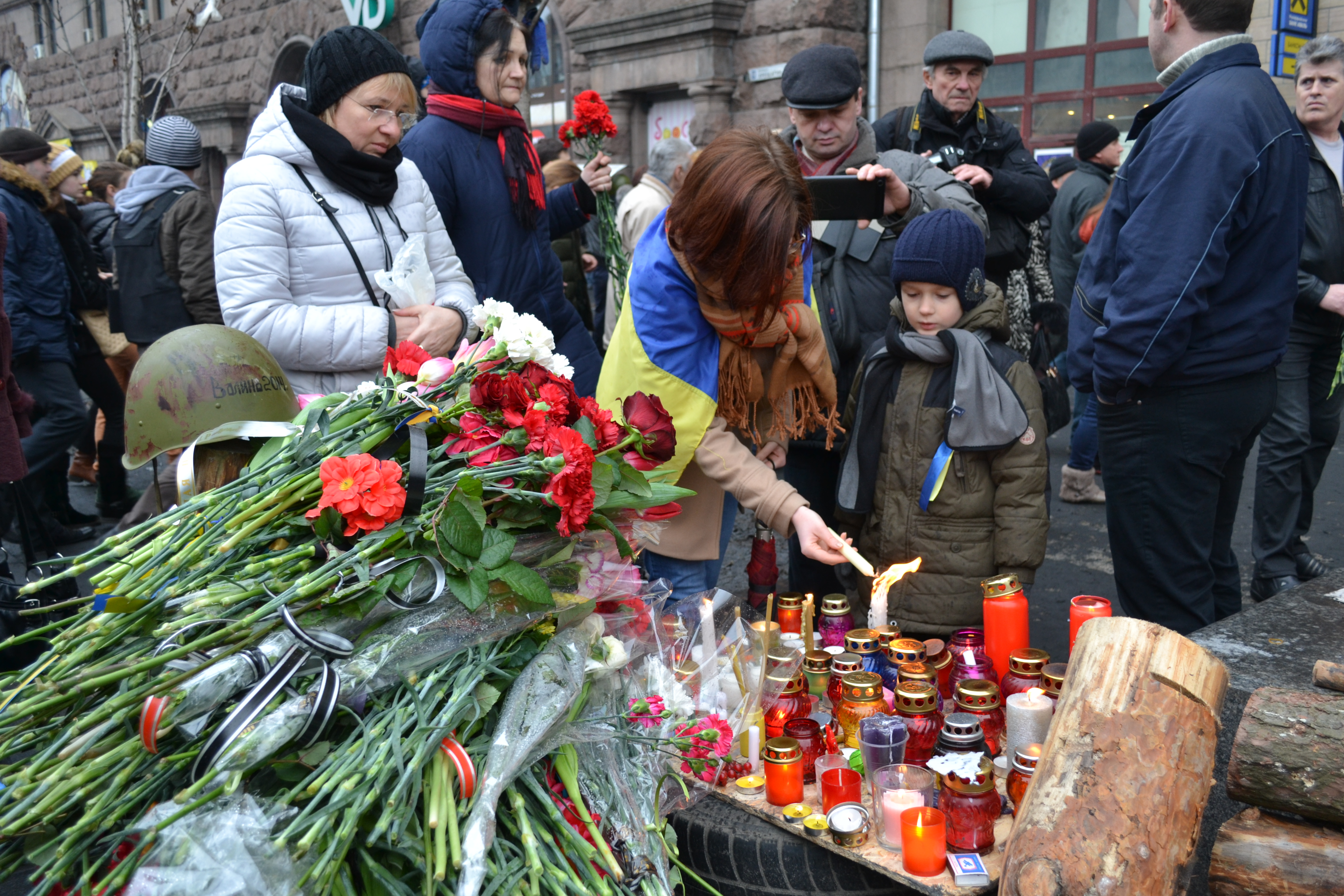 Days after the violence on Maidan ended, people flocked to Maidan, February 22, 2014.