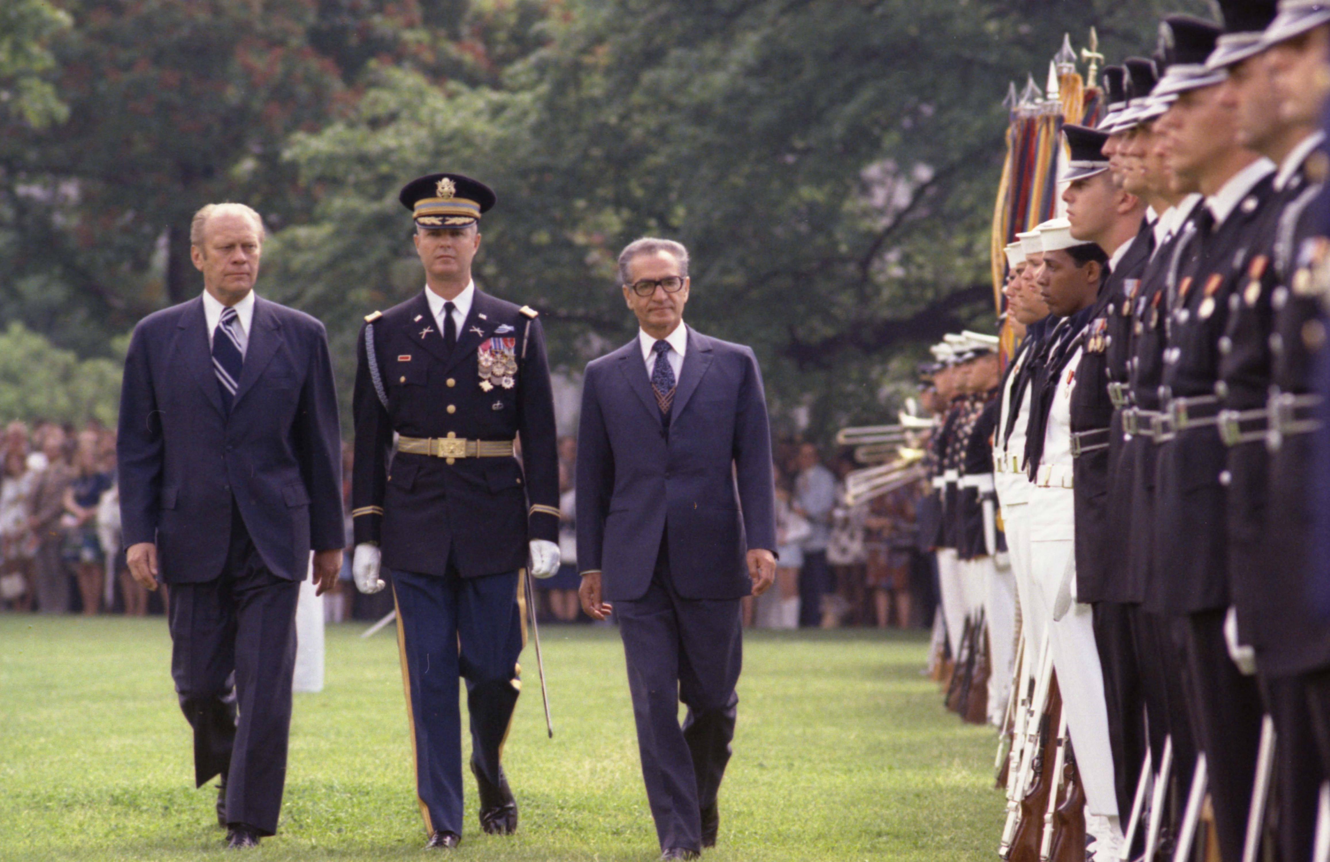 Mohammad Reza Shah Pahlavi and U.S. President Gerald Ford on the South Lawn, 1975.
