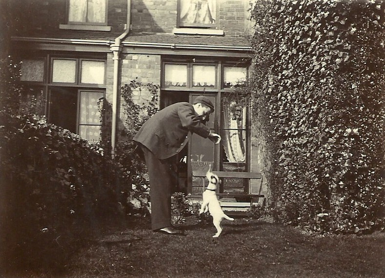 Henry Tomalin and his dog, ca. 1895.