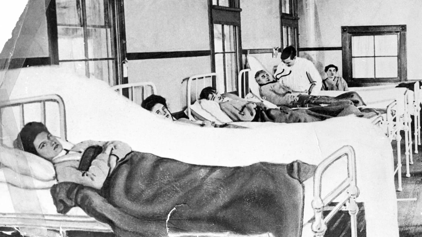 Mary Mallon in a hospital bed in 1907.
