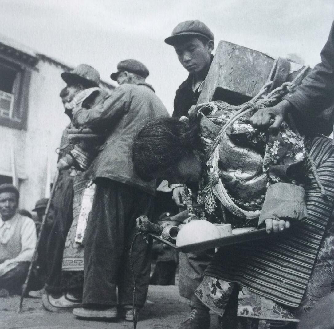 Struggle session of Sampho Tsewang Rigzin and his wife during the Cultural Revolution, 1966.