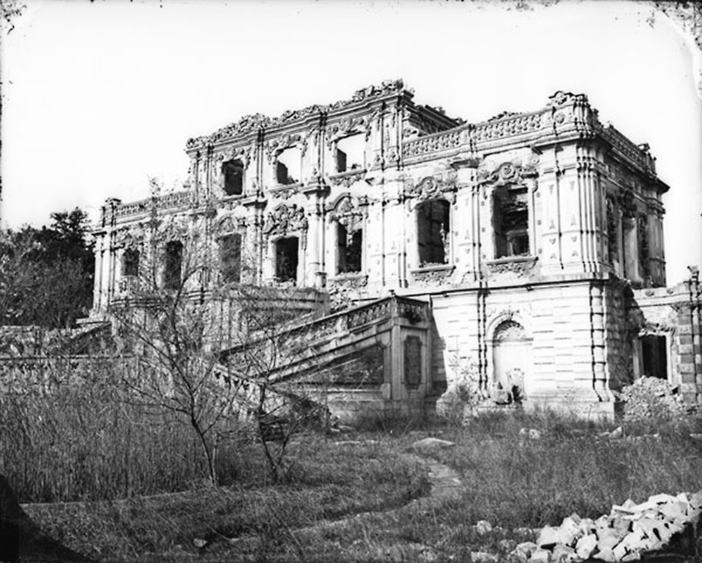 Summer Palace following ransack by European forces, 1873 photo.