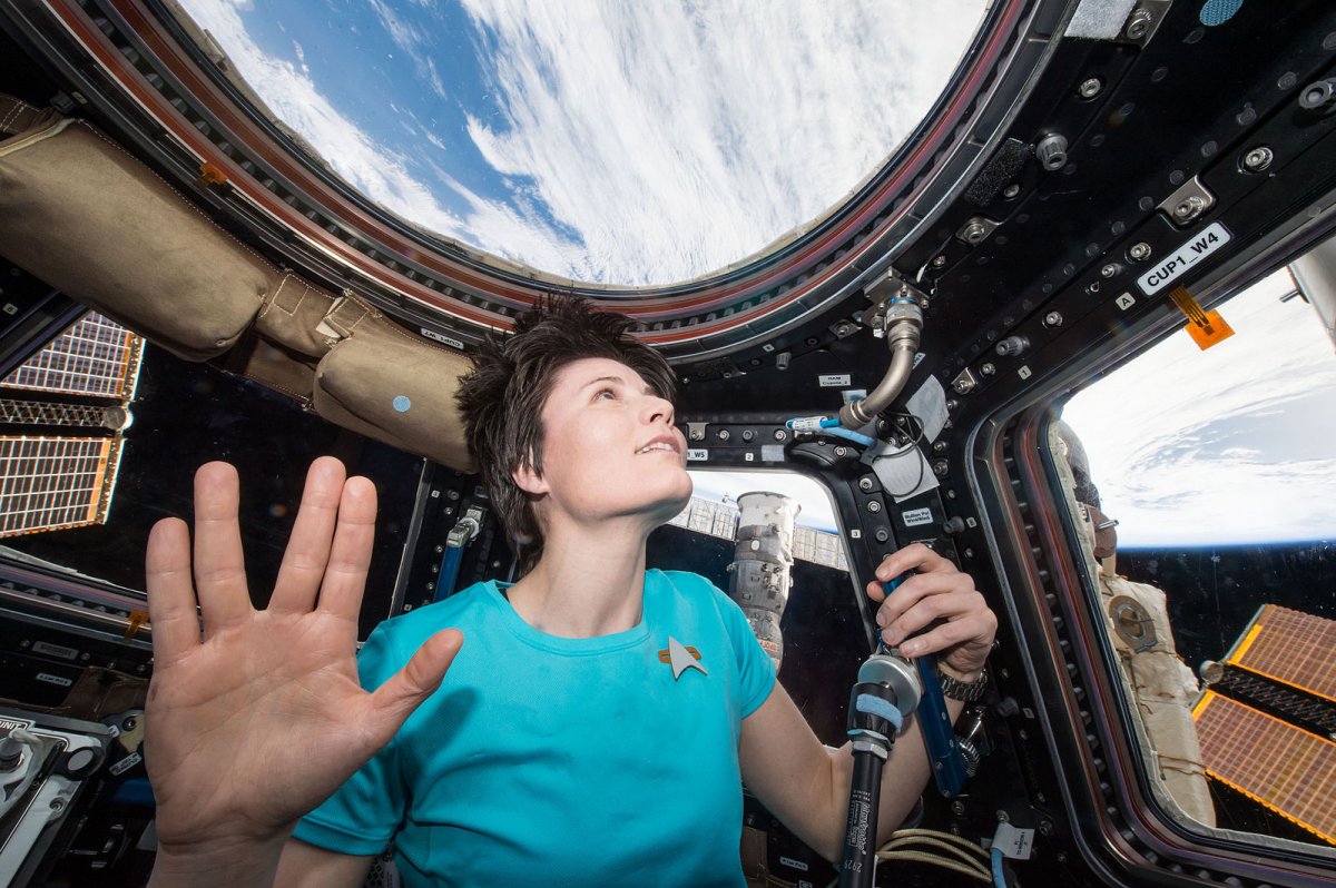 Astronaut Samantha Cristoforetti giving the 'Vulcan Salute.'