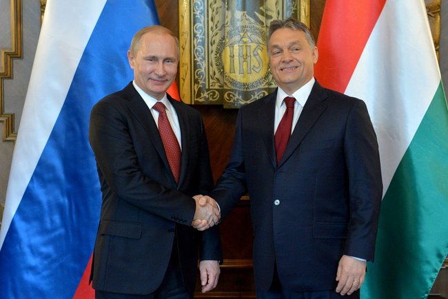 President Vladimir Putin and Orbán during a 2015 meeting.