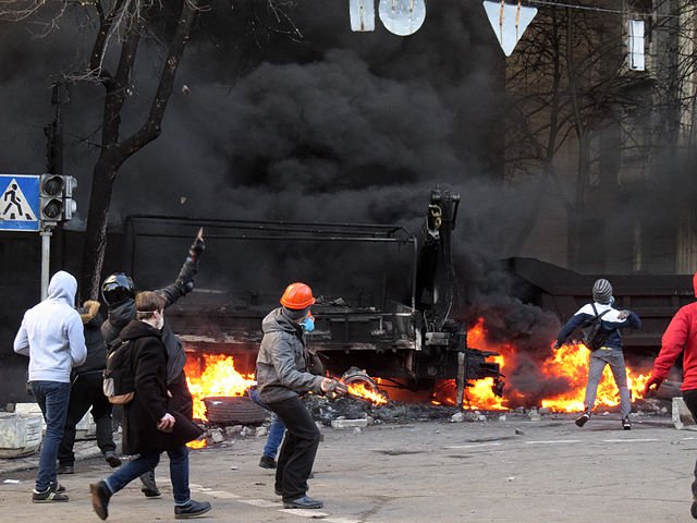 Euromaidan_Kiev_2014-02-18_15-08.jpeg