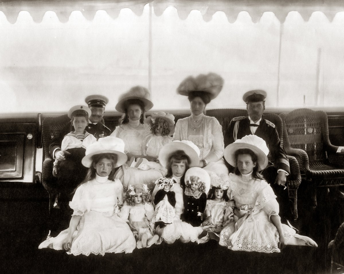Imperial Family of Russia and Kaiser Wilhelm II.