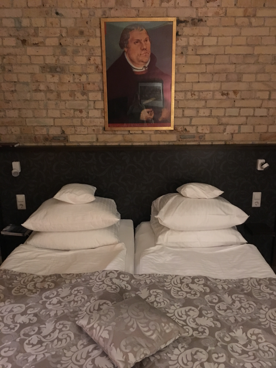 Luther-themed room decor at the Ringhotel Schwarzer Baer.