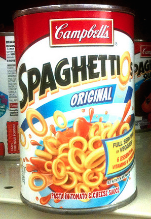 A SpaghettiOs can.