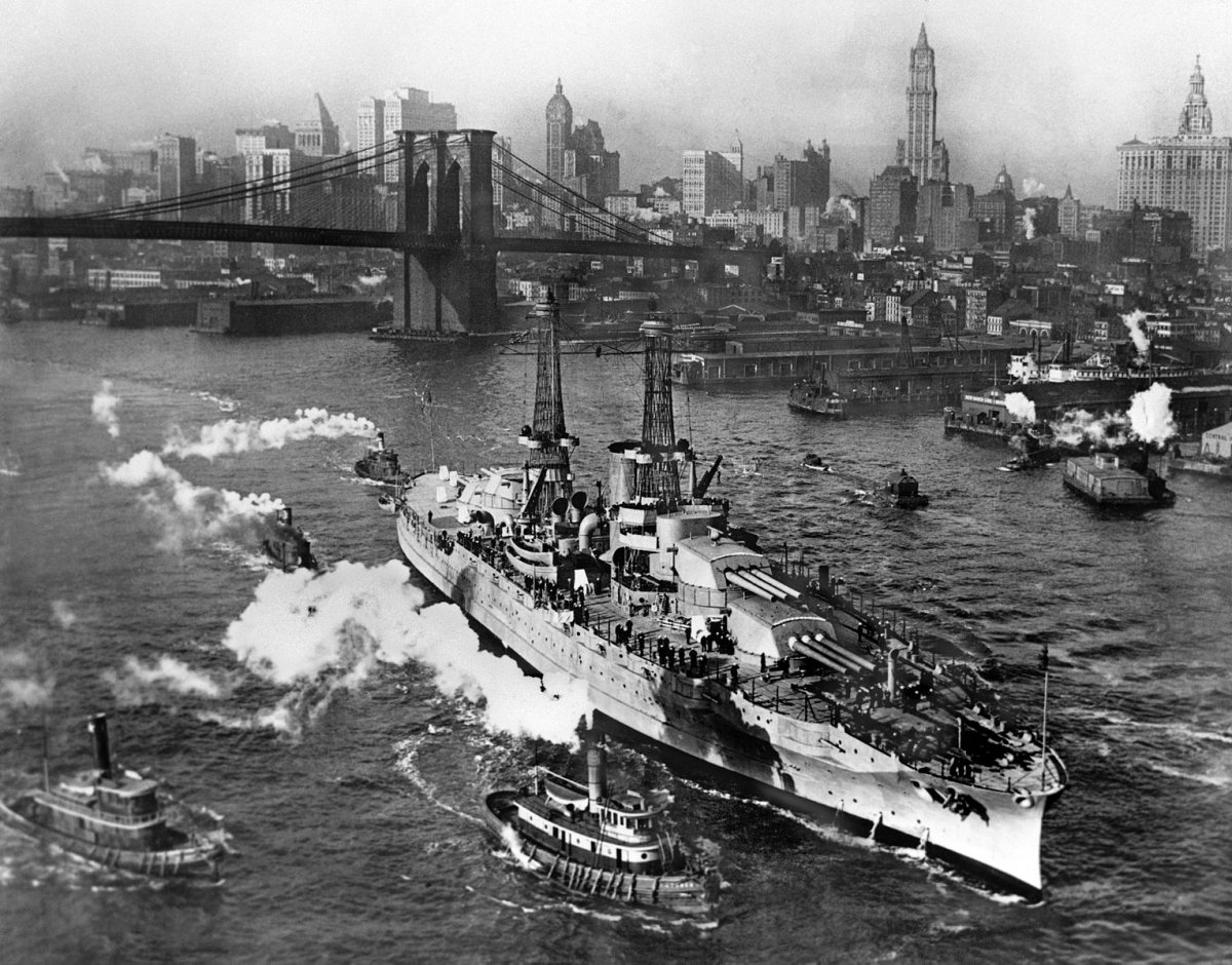 USS Arizona in New York, 1916.