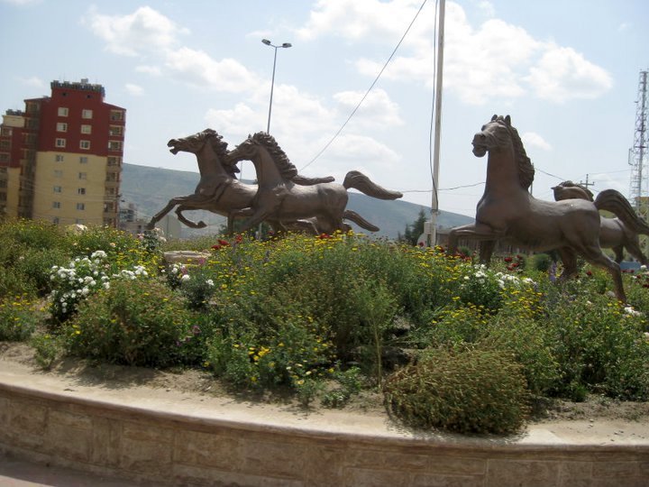 Iraqi Kurdistan celebrated the Kurdish horse in 2011 with four statues.