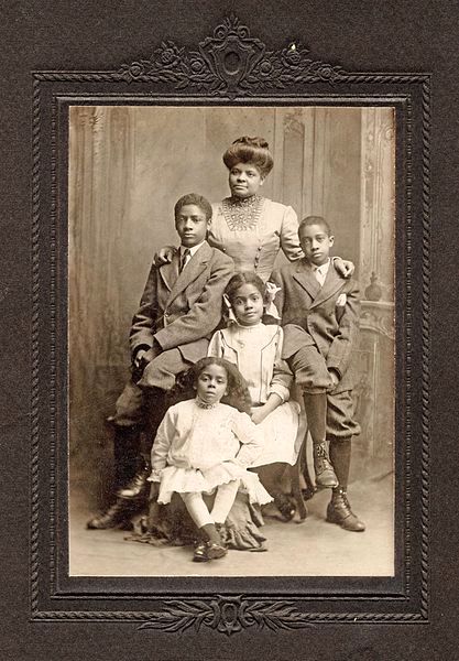 Ida B. Wells-Barnett with her four children.