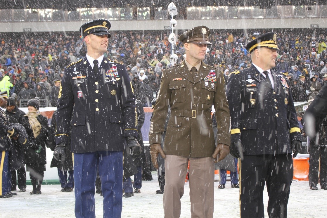 Sergeant Major of the Army Dan Dailey (Center) unveiling the new Army Green Service Uniform, next to West Point Command Sergeant Major Timothy Guden (left) and U.S. Army Chief of Staff General Mark Miley (right) wearing the Blue Army Service Uniform.