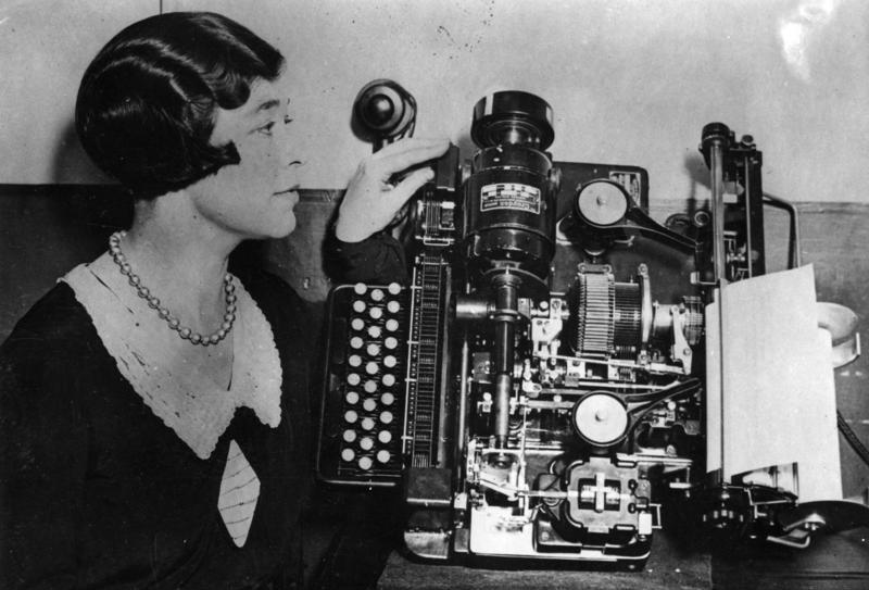 A Creed Model 7 teleprinter in 1930, similar to the one BBC news editors used to compile news bulletins.