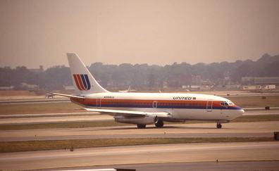 The United Airlines Boeing 737 plane five years before the 1991 crash.