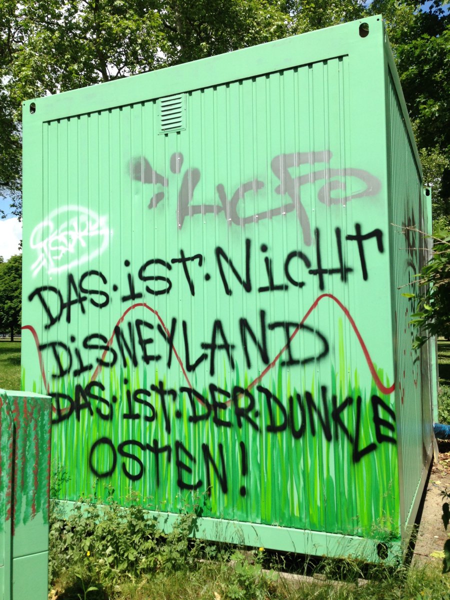 Graffiti found near the Großer Garten.