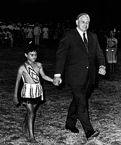 Prime Minister Norman Kirk and a Maori boy.