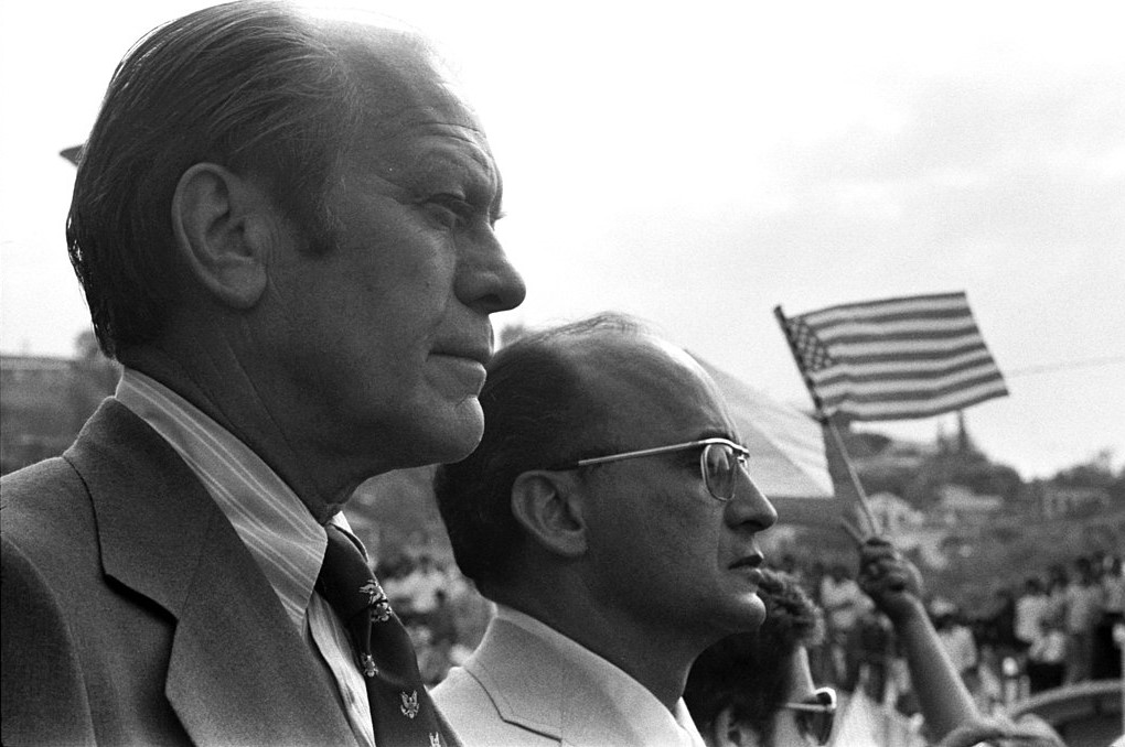 U.S. President Gerald Ford and Mexican President Luis Echeverria meet at Nogales, AZ.