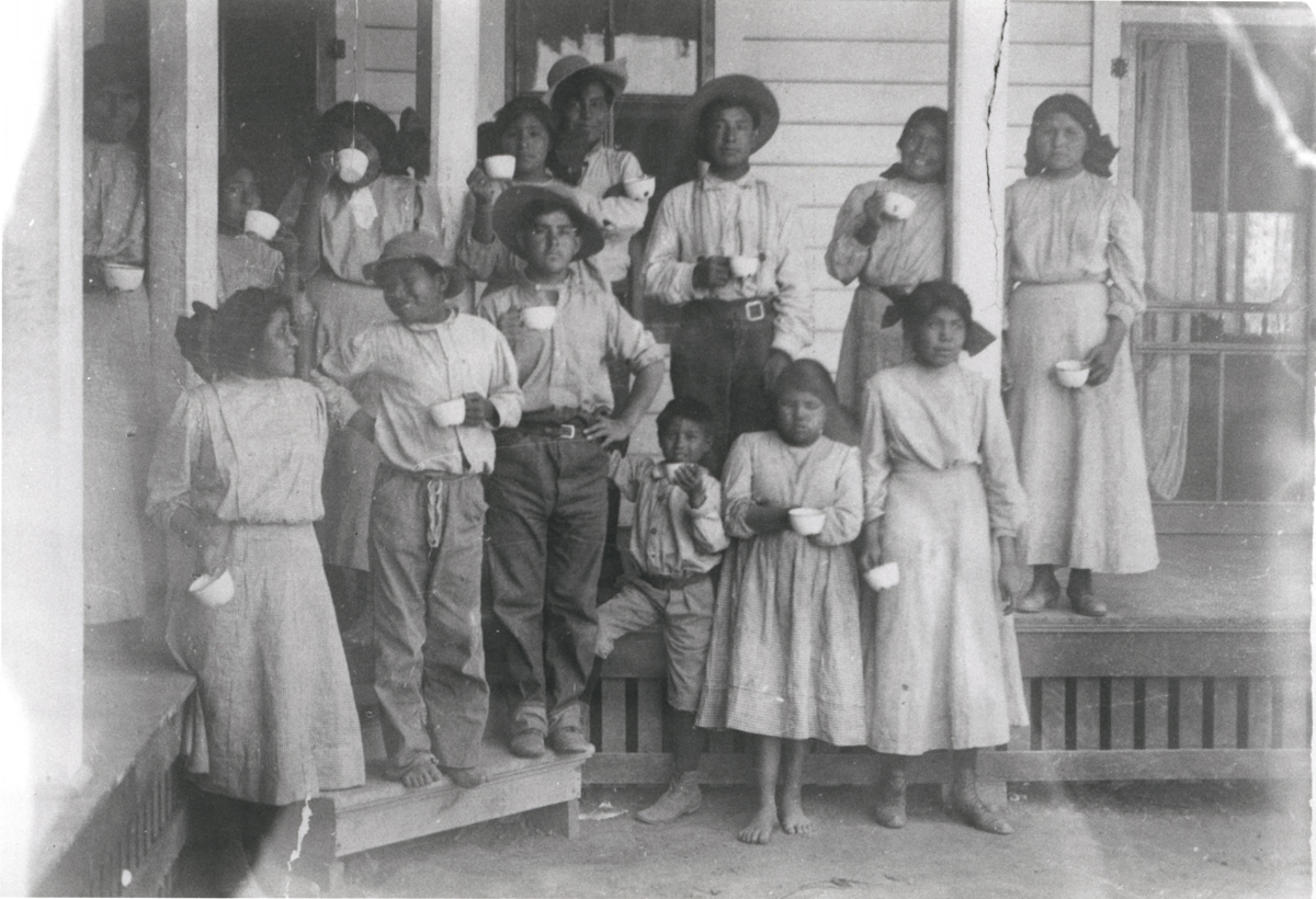 Students at the Tuberculosis Sanitorium, Phoenix Indian School.