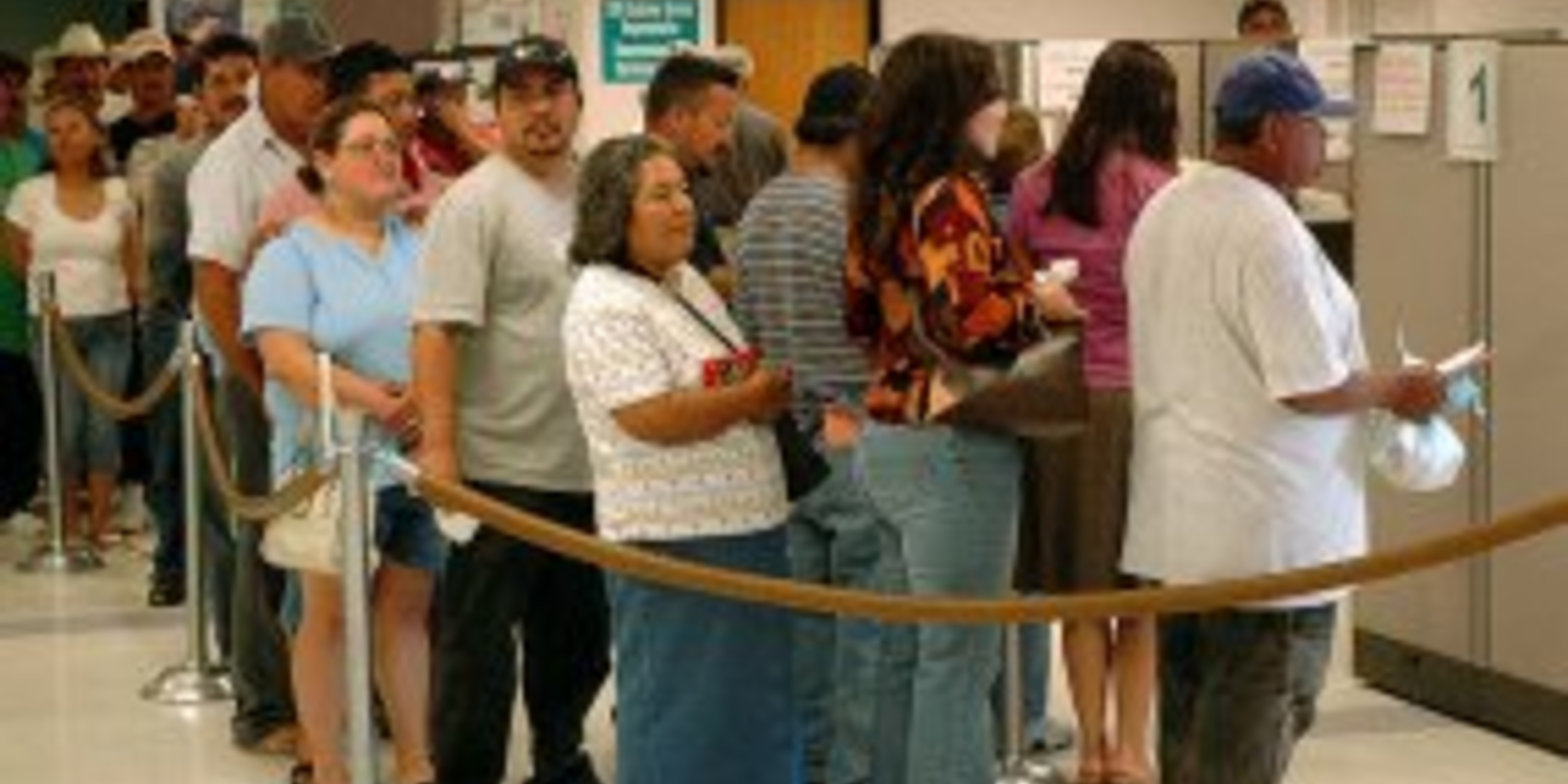 US citizens in unemployment line