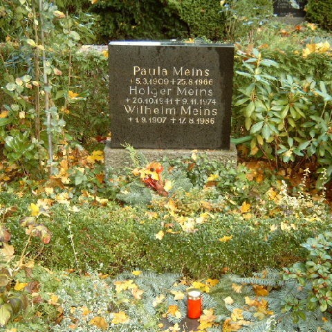The gravesite of Holger Meins in Hamburg-Stellingen.