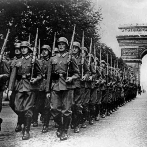 Soldiers marching at the Champs Elysee