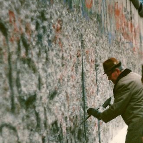 "Mauerspecht" [Wall Pecker] 1989