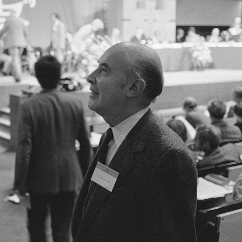 Alfonso García Robles at the Public Hearing on Nuclear Weapons and Disarmament in 1981.
