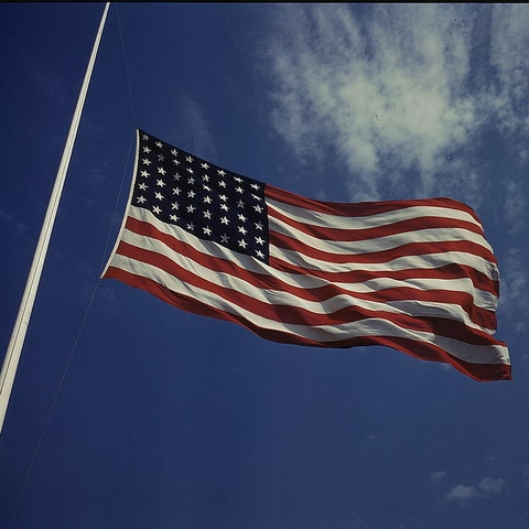 1942 photo of an American flag.