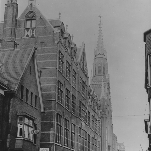 Administrative building in the Hague in 1939.
