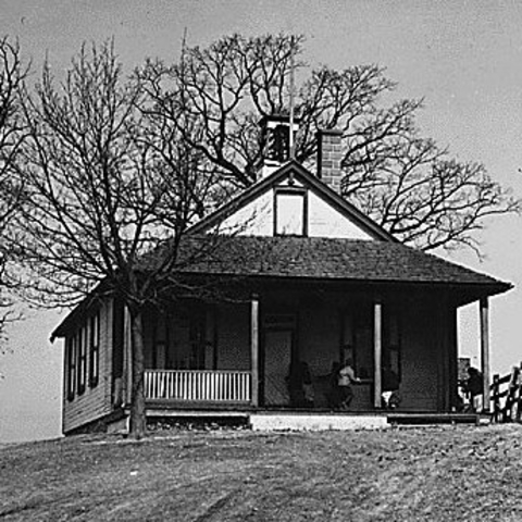 Amish schoolhouse in 1941 Pennsylvania.