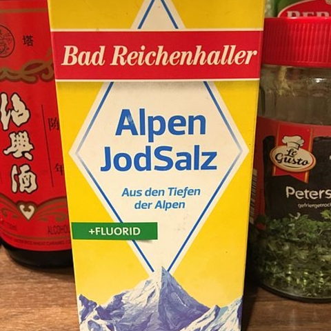 Iodized salt with fluoride sold in Germany.