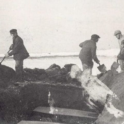 Spanish Flu Victims being buried in North River, Labrador, Canada, 1918