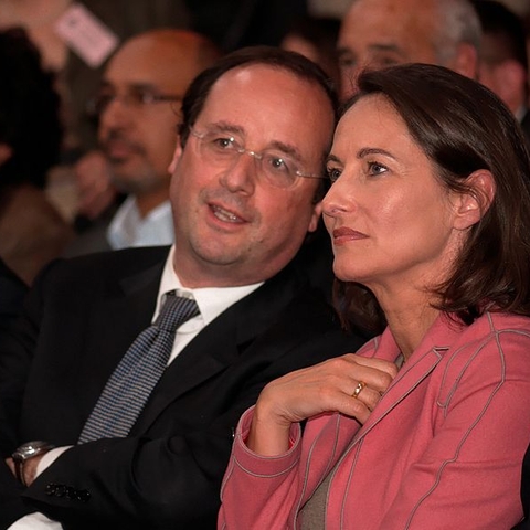 François Hollande and Ségolène Royal at a political rally held by the Socialist Party for the 2007 parliamentary elections.